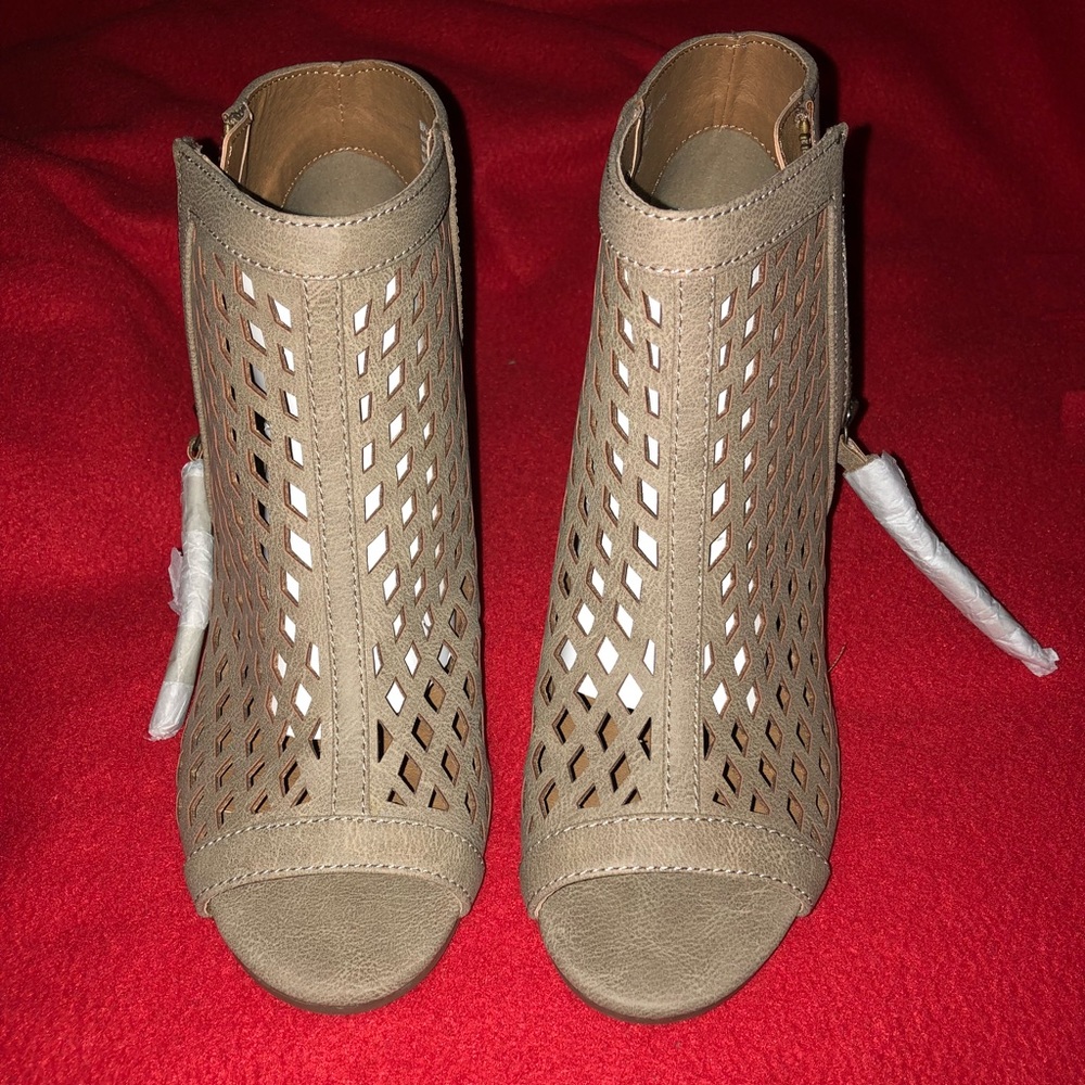 Women's heels